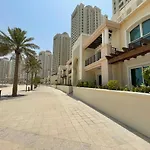 Unique 1 Bedroom Chalet Beach Front