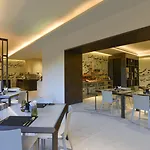 Voco Doha West Bay Suites By Ihg