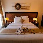 Imperial Suites Hotel
