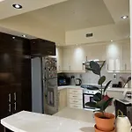 The Pearl Qatar - M E R C A T O 5 0 1