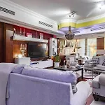 Cheerful 5-Bedroom Villa With Pool
