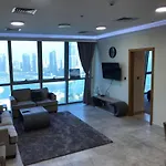 Lovely 2 Bed Apt On 24 Floor In Zig Zag Tower