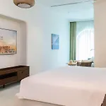 Mina Hotel & Residences