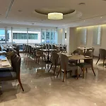 Gloria Hotel & Suites Doha