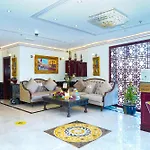 La Villa Palace Hotel
