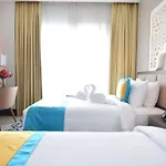 Central Inn Souq Waqif