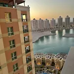 Studio With Beach Access Viva Bahriya, Pearl Qatar