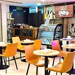 The Victory Hotel