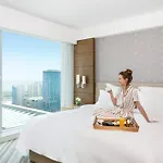 Pullman Doha West Bay
