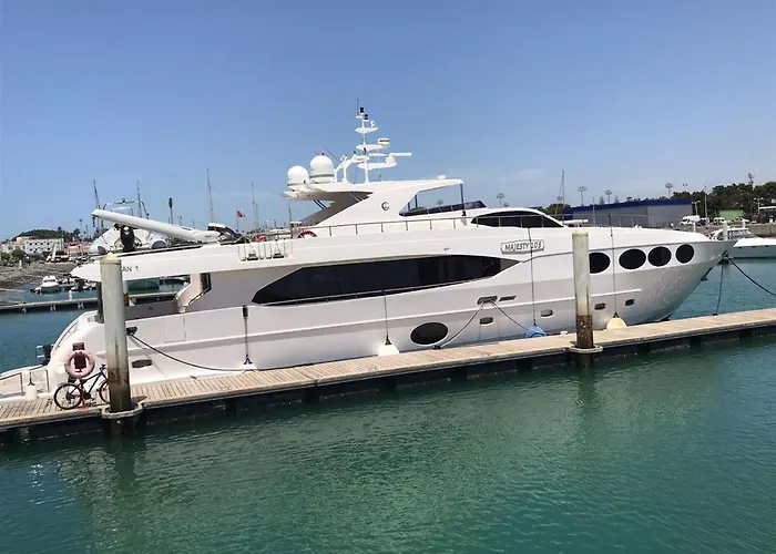 Lusail Queen
