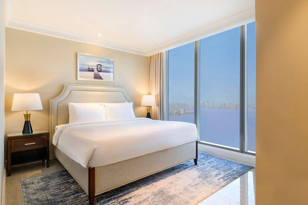 Hotel The Vyra Suites Nh