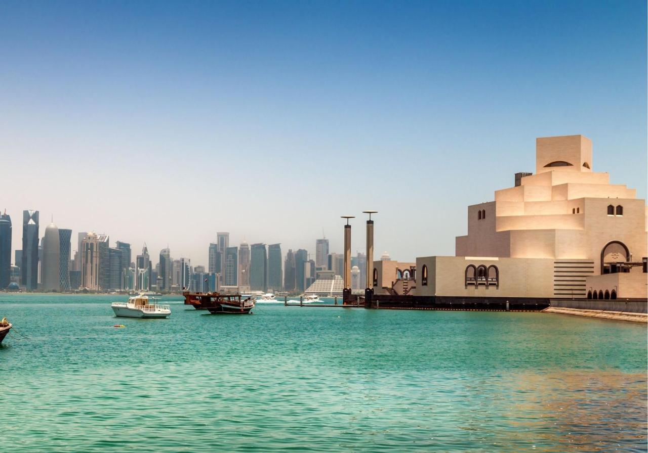 Plaza West Bay 5* Doha