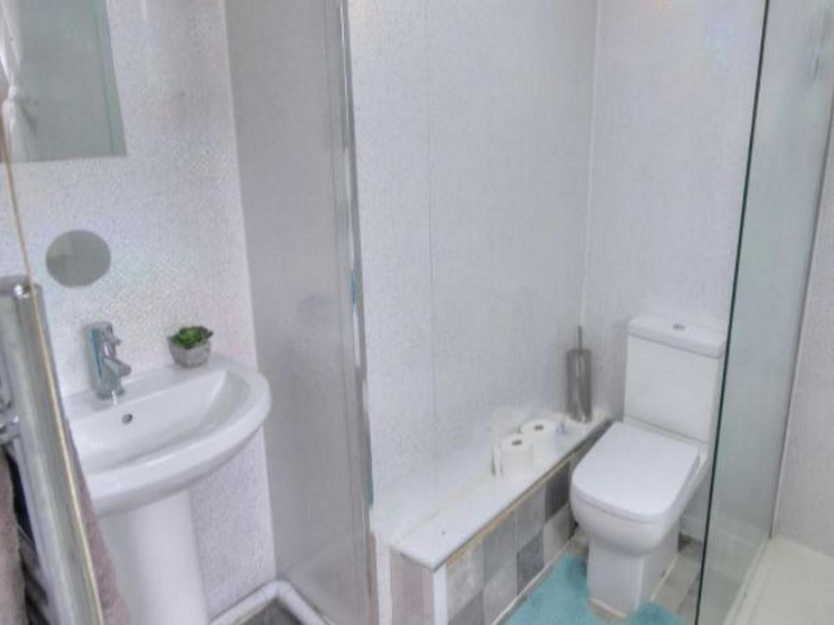 Apartment Bahili Lotus Apartments Stay In Luxury In Doha