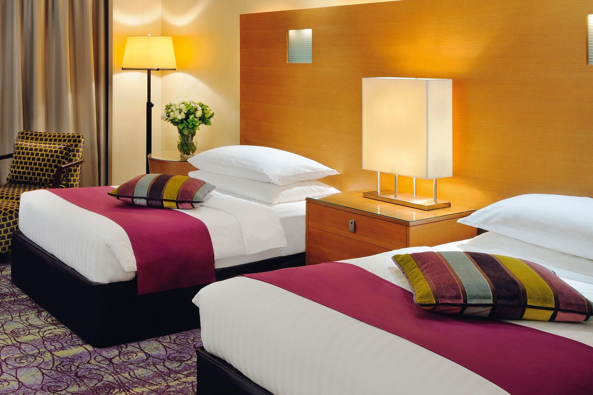 Hotel Qabila Westbay By Marriott Doha