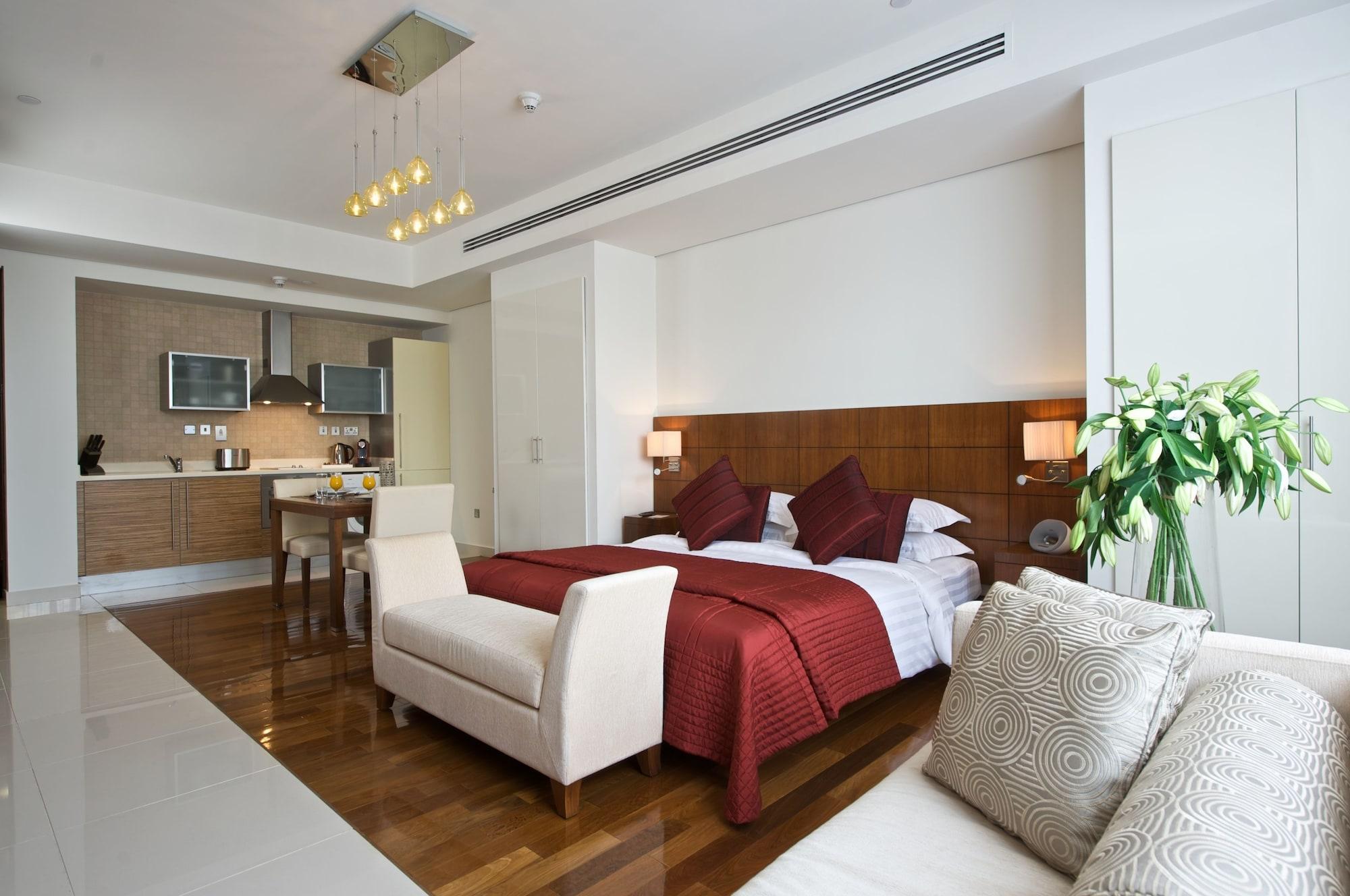 Aparthotel Fraser