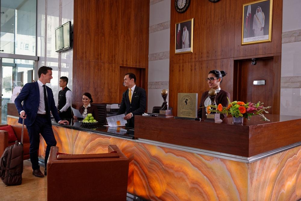 Aparthotel Fraser