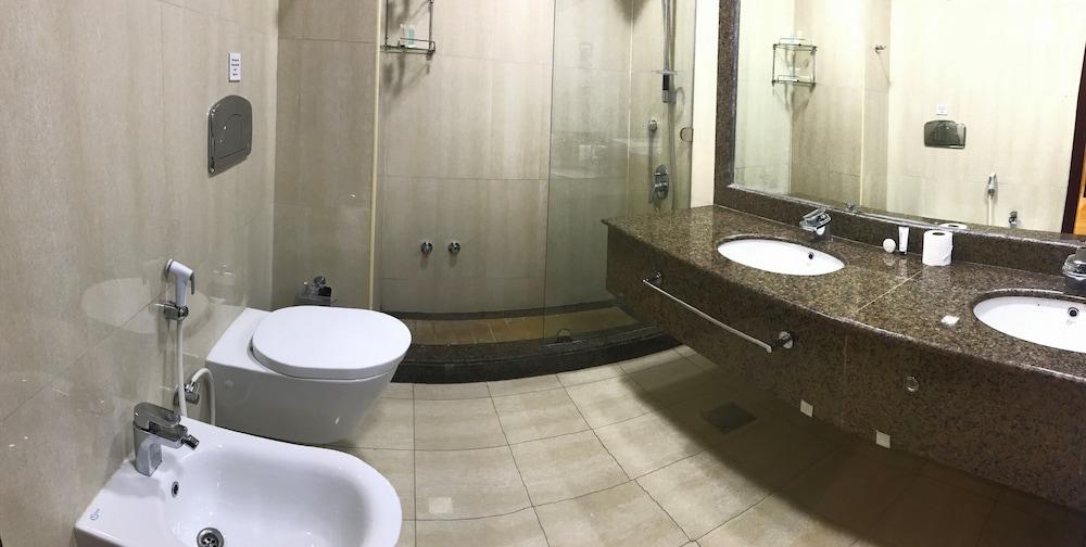 Aparthotel Al Liwan Rawdat Al Khail Doha