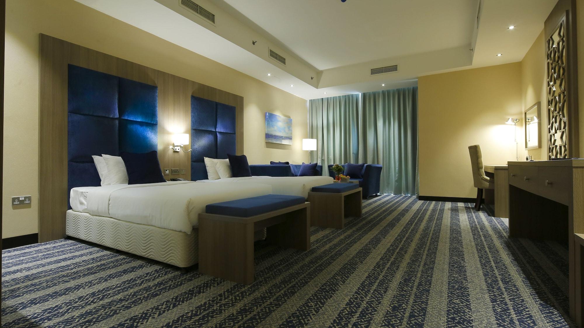 The Castle Premium Hotel 3*