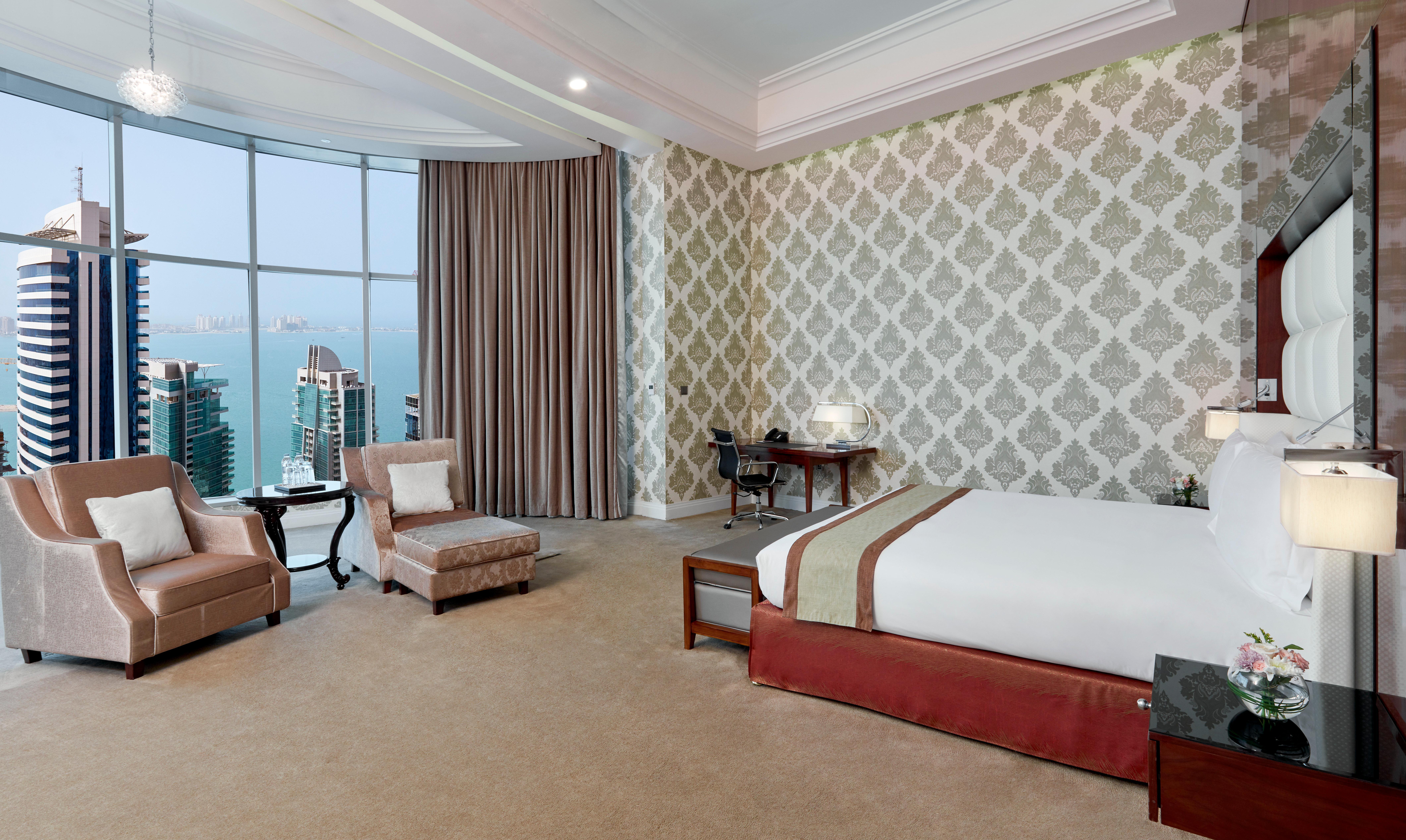 Plaza West Bay Hotel