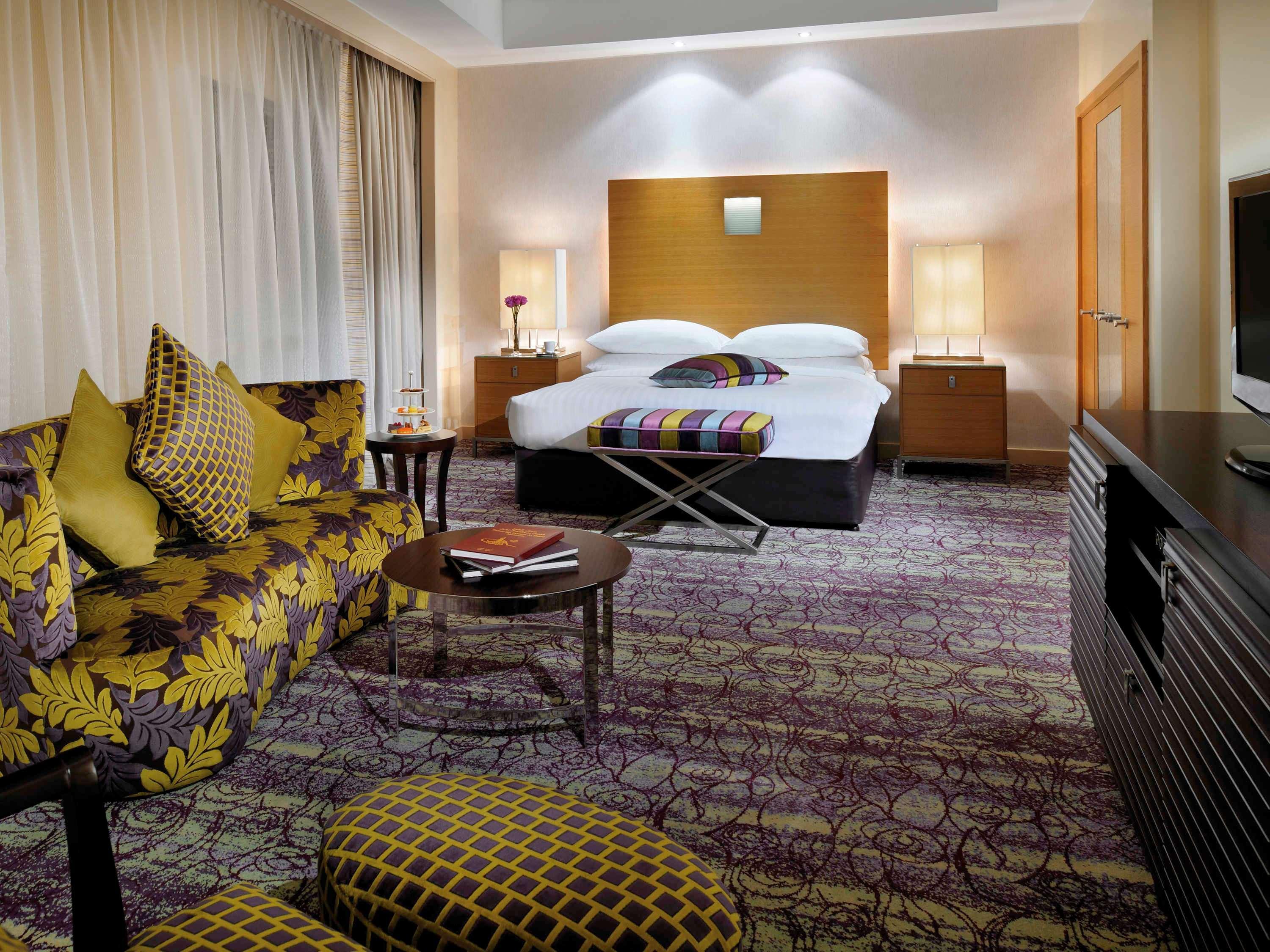 Hotel Qabila Westbay By Marriott 5*