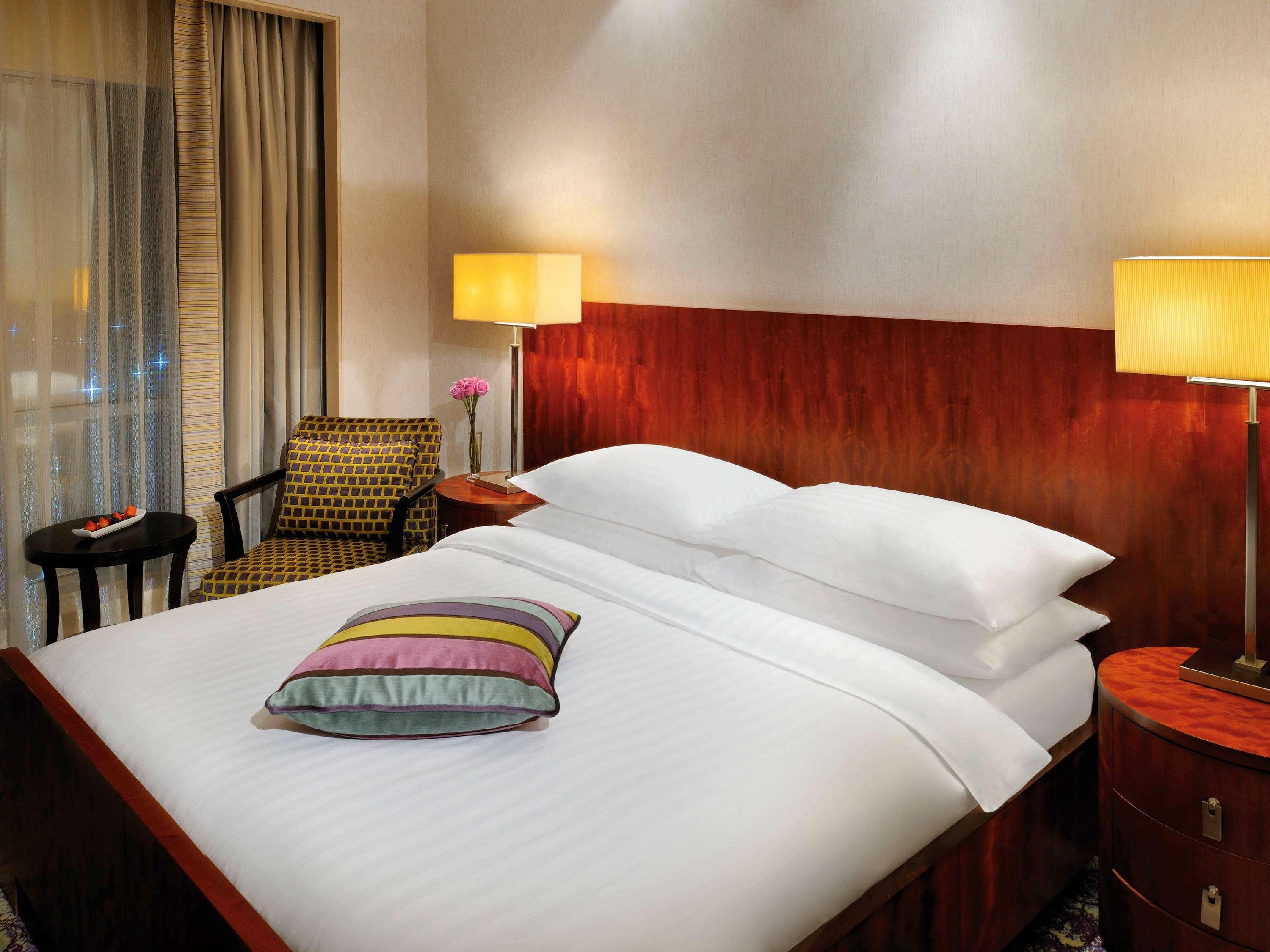 Qabila Westbay By Marriott Hotel Doha
