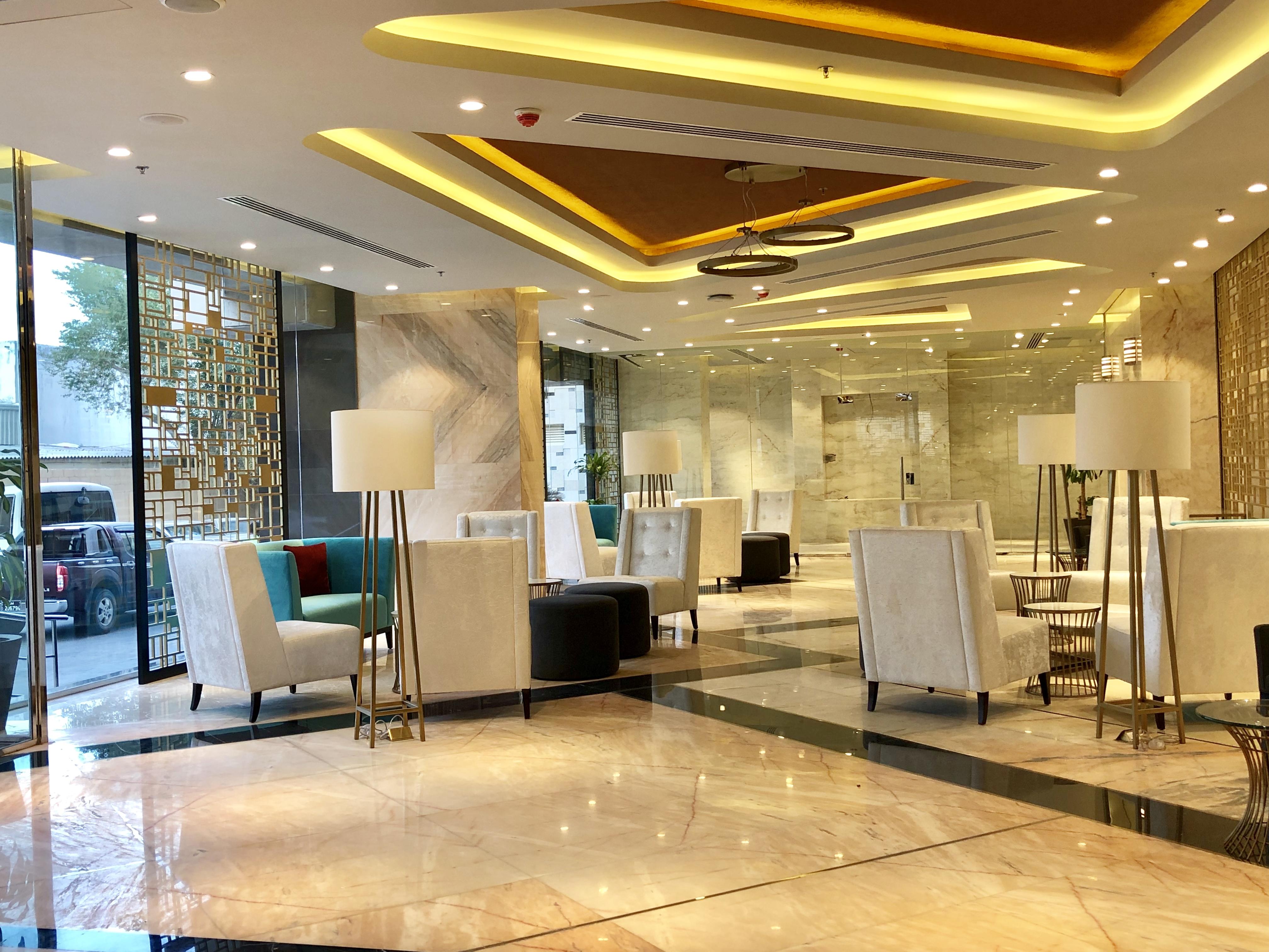 Century Hotel 4*