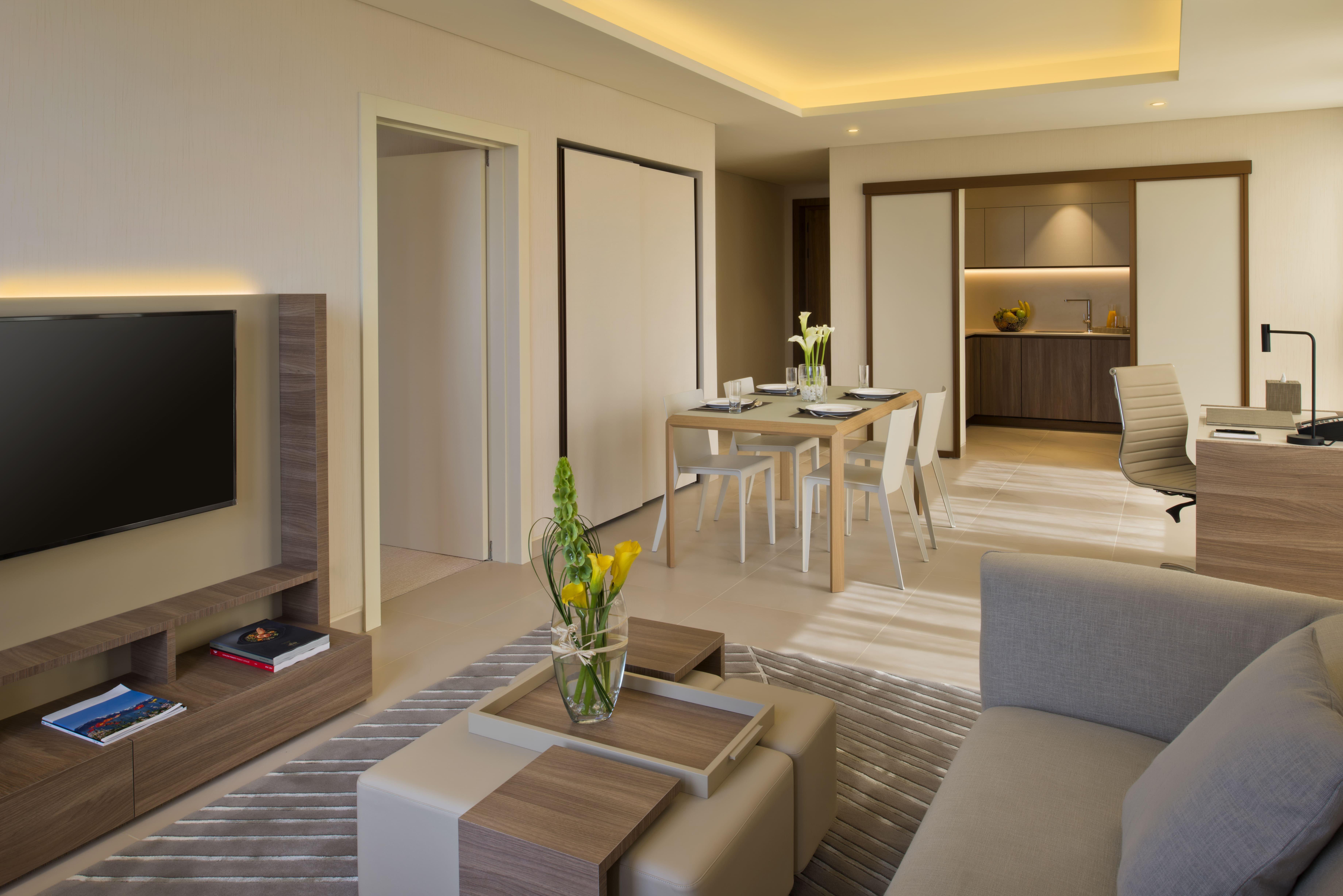Voco Doha West Bay Suites By Ihg Hotel