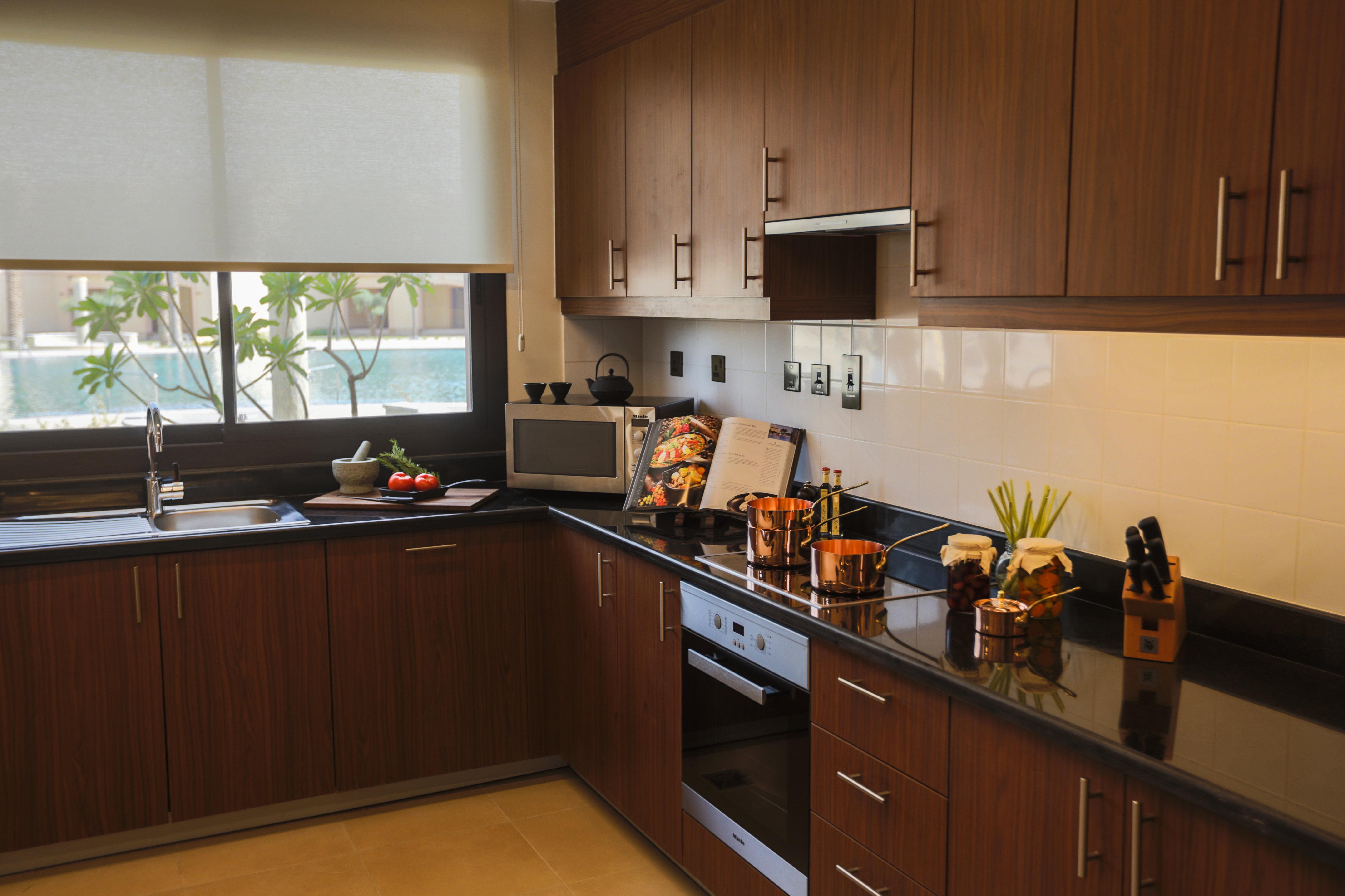 Intercontinental Residences 5*