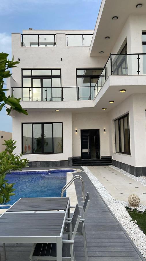 Rumah percutian The Corner Doha