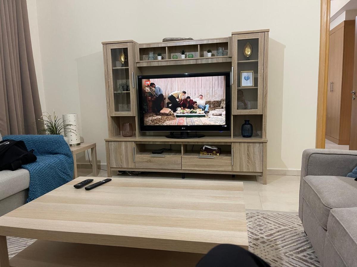 Lovely 1-bedroom With 2 Bathrooms *