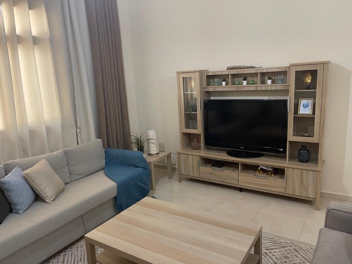 Apartment Lovely 1-bedroom With 2 Bathrooms