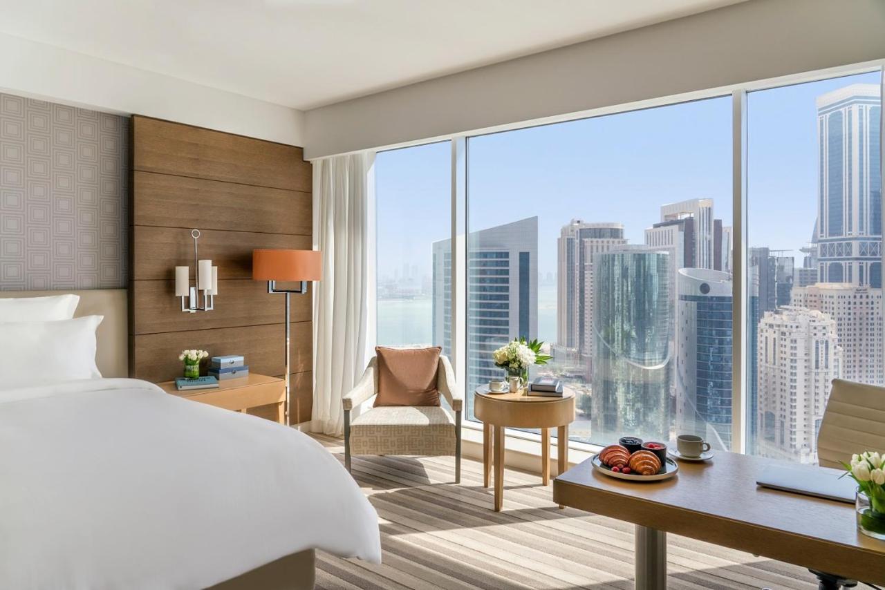 Hotel Pullman West Bay 5*