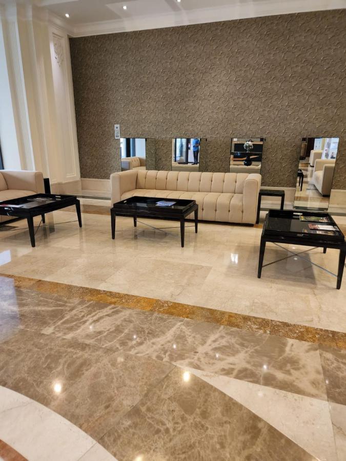 Apartment One Bedroom In Porto Arabia, The Pearl Qatar