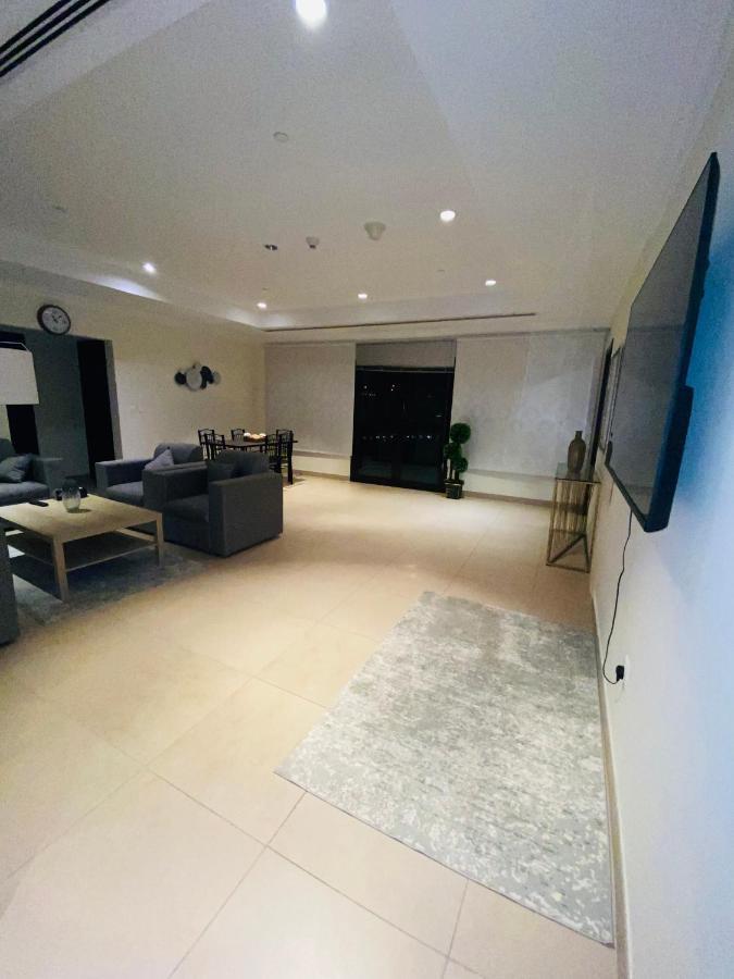 Luxury-2 Bedroom In Pearl Qatar With Sea View Apartment *
