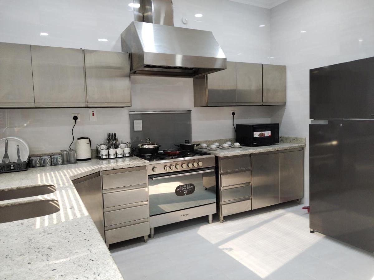 Holiday Homes, Vip Compound Doha