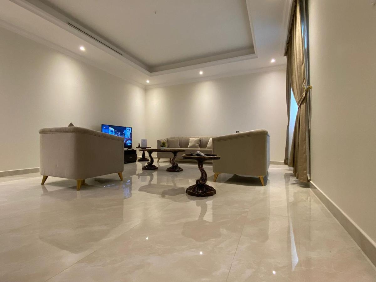 Lodge Holiday Homes, Vip Compound Doha