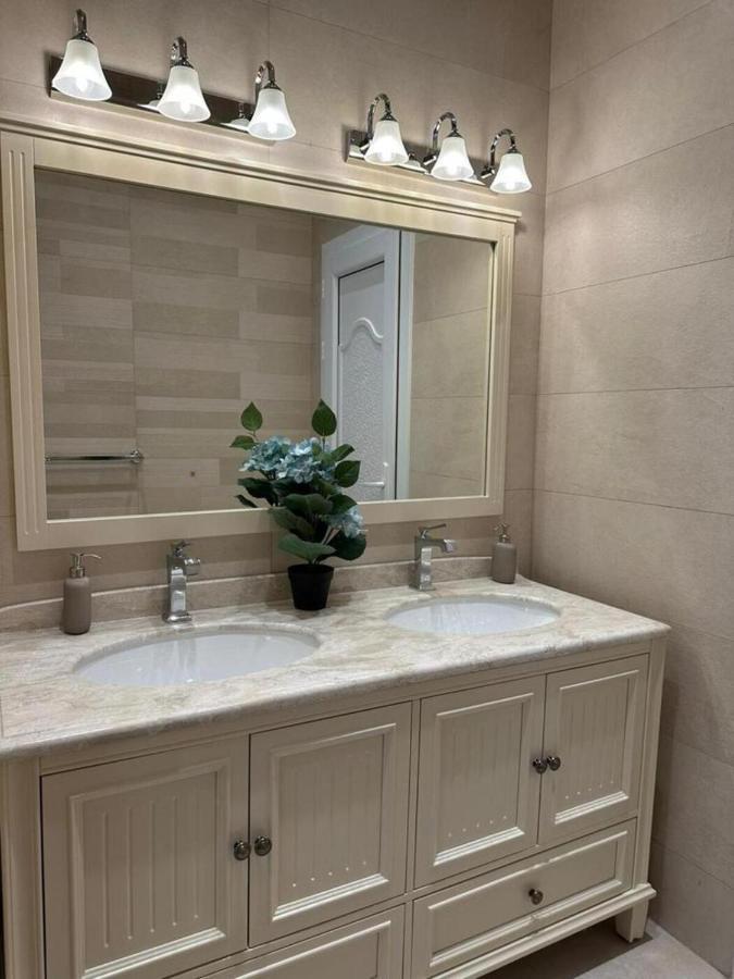 Villa Awesome 6bhk Ff Vila Doha