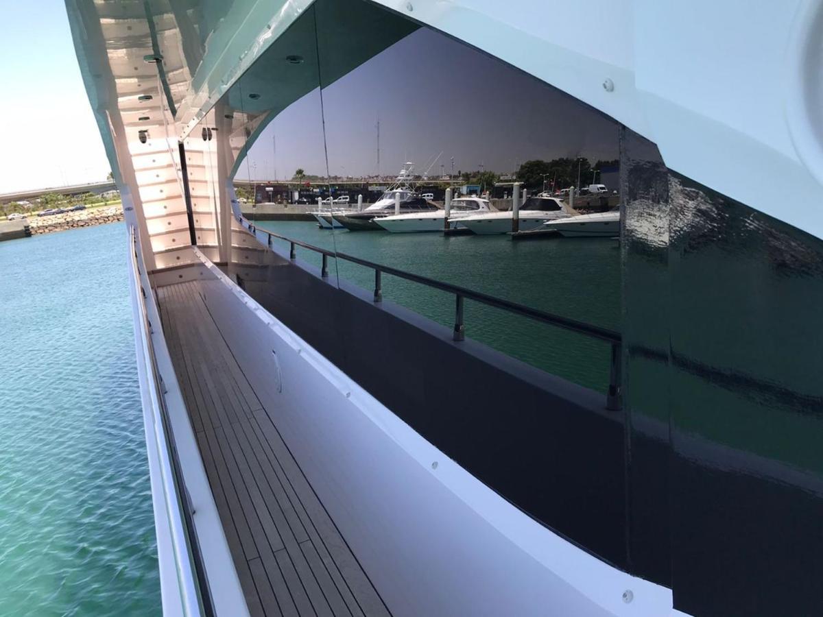 Botel Lusail Queen *