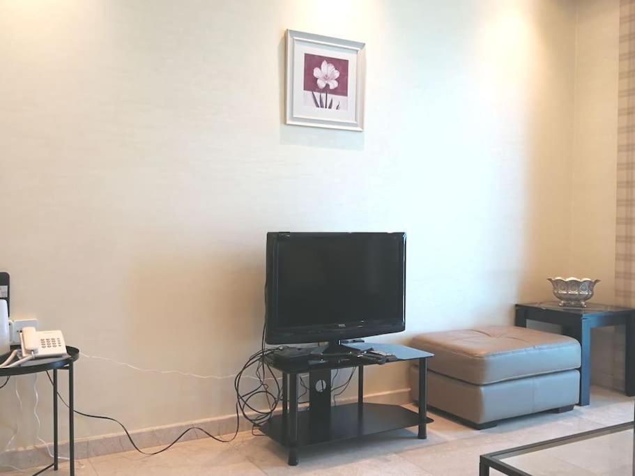 2bhk In Zigzag Towers Aparthotel