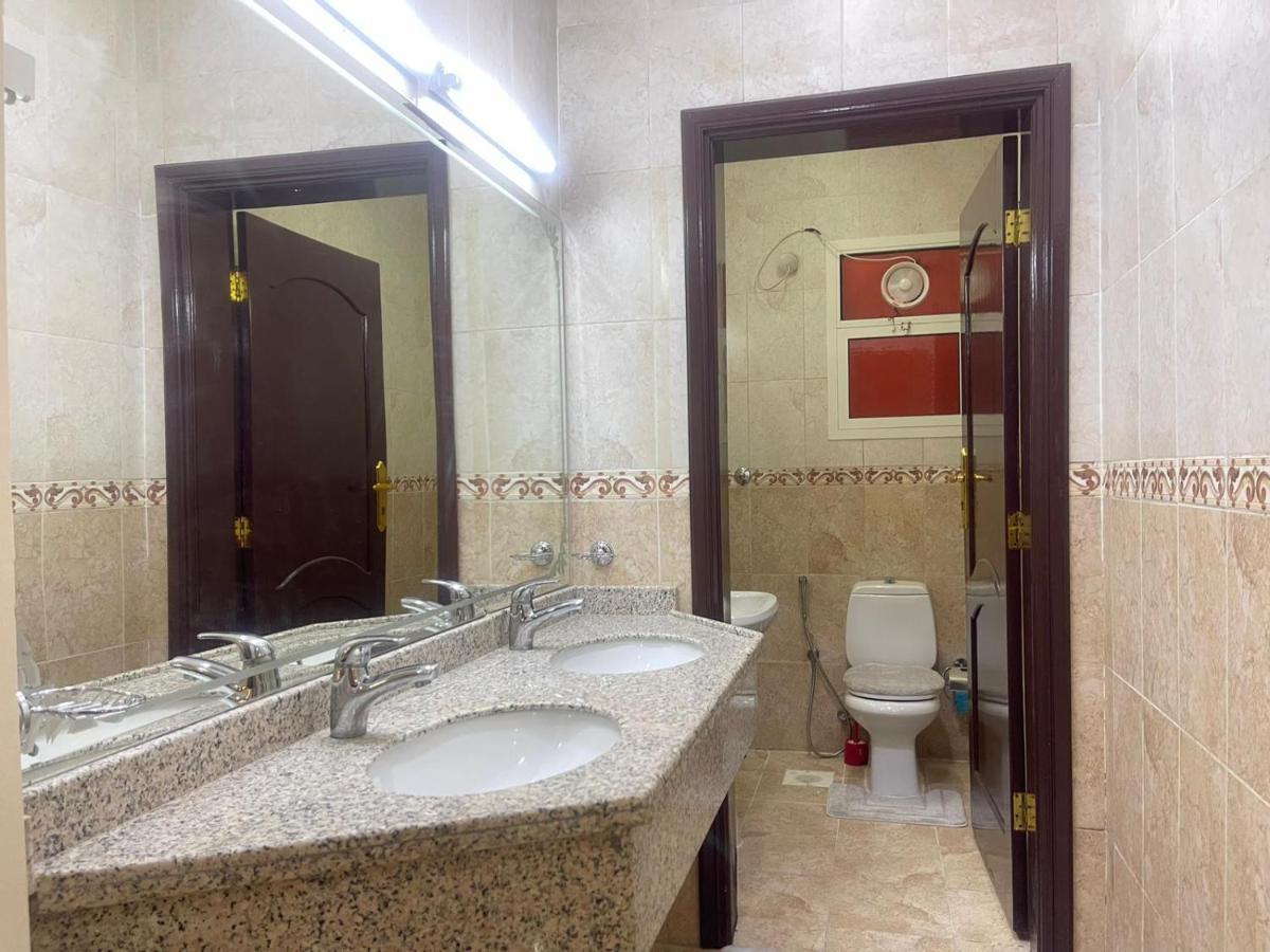 Villa Cozy Compound 11 Bed *