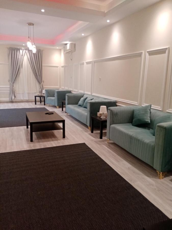 Almansoori Villa2022 Gasthof Doha