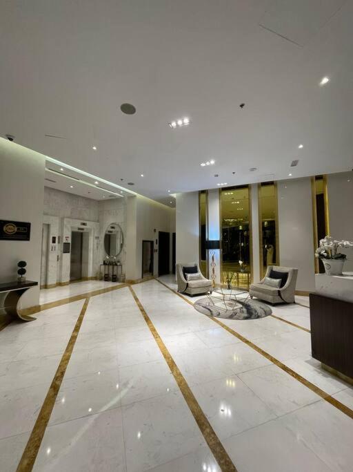 Lovely One Bedroom In Lusail Marina Apartment
