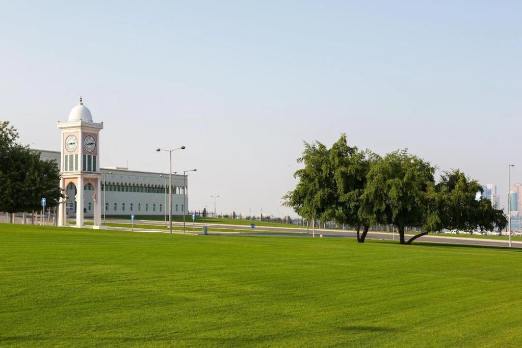 Apartment Al Malki Tower At Pearl Qatar