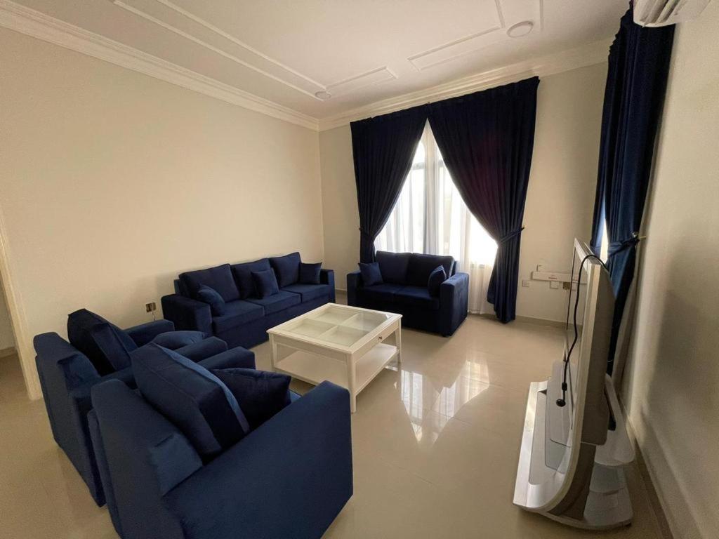Ở trọ Doha Villa *