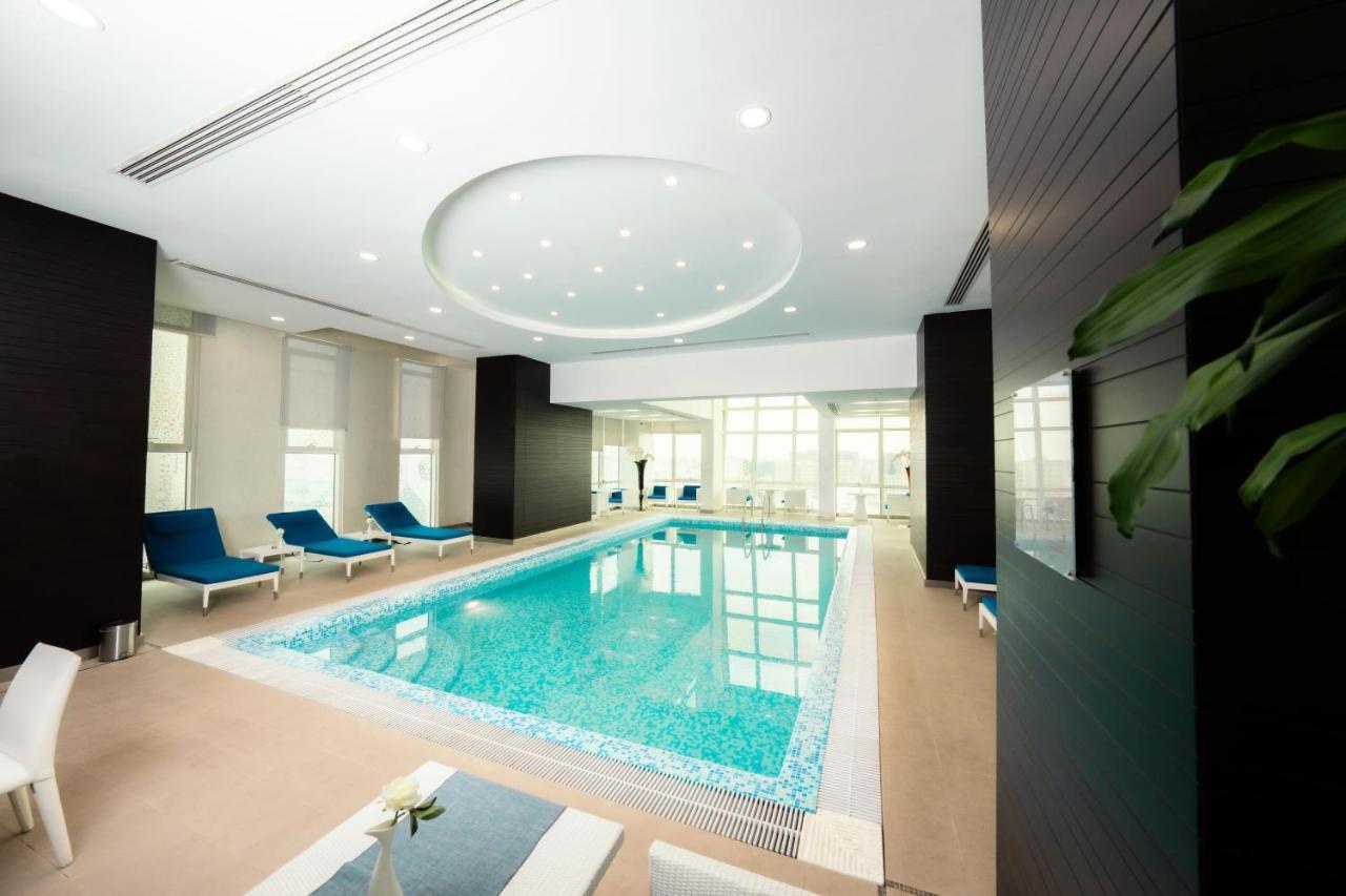 Khách sạn Ramada Encore By Wyndham 4*