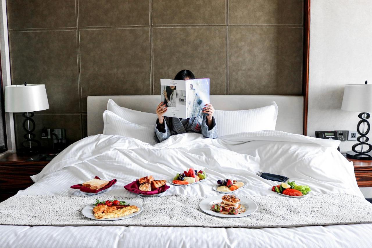 Millennium Plaza Hotel 5*
