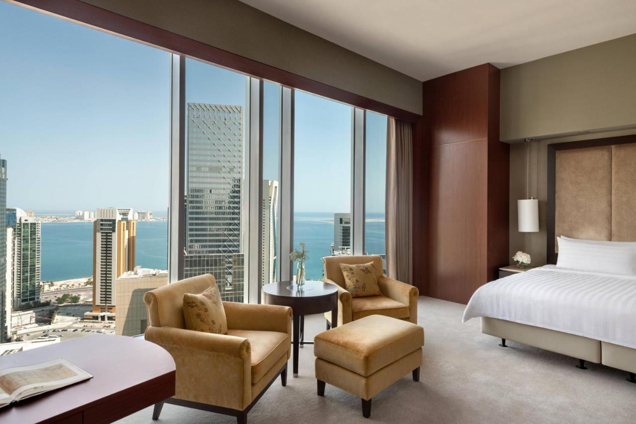 Khách sạn Jw Marriott Marquis Center 5*