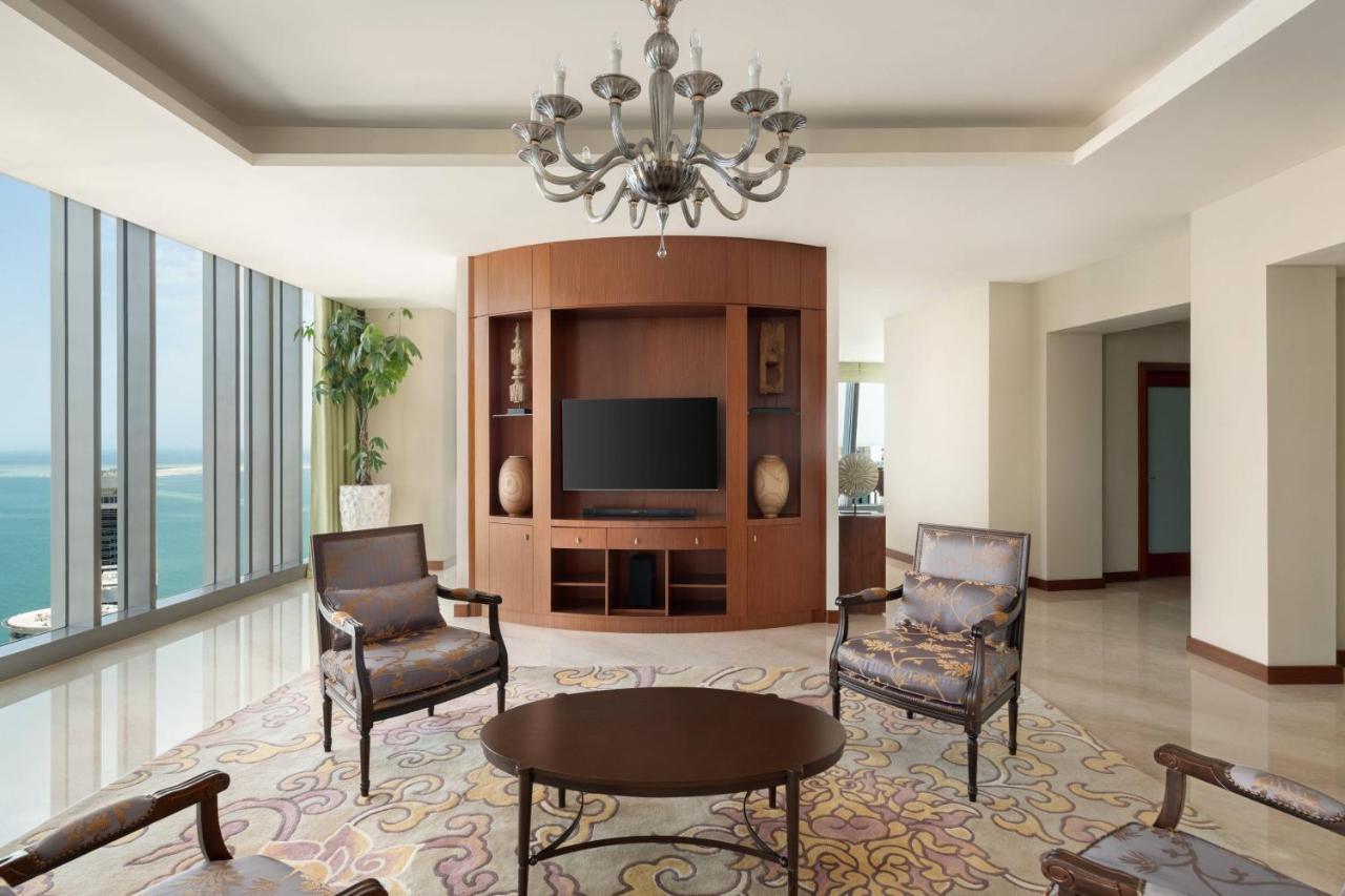Khách sạn Jw Marriott Marquis Center 5*