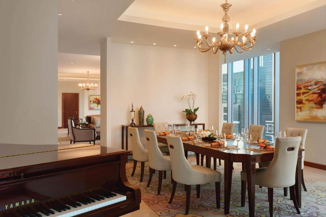 Khách sạn Jw Marriott Marquis Center