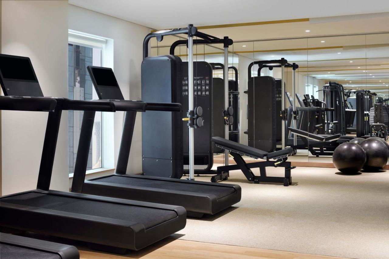 Hotel Element By Westin Center 5*
